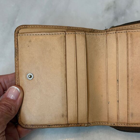 Coach Wallet Y2K Jacquard Signature Logo Canvas Striped Compact Wallet - Picture 13 of 16